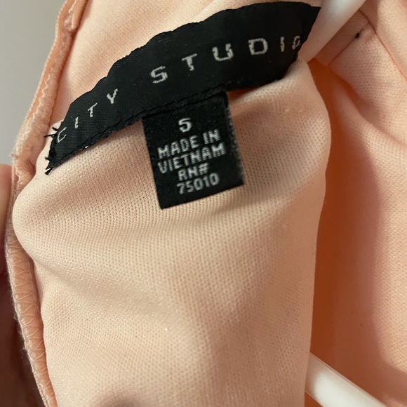 🟨 2 for 45 🟨 Pink sparkle dress - Picture 6 of 7